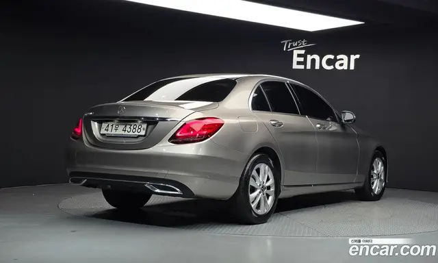 Mercedes-Benz C-Class 2019 1.9 автомат (гидро), миниатюра 2 Mercedes-Benz C-Class 2019 1.9 автомат (гидро), миниатюра 2