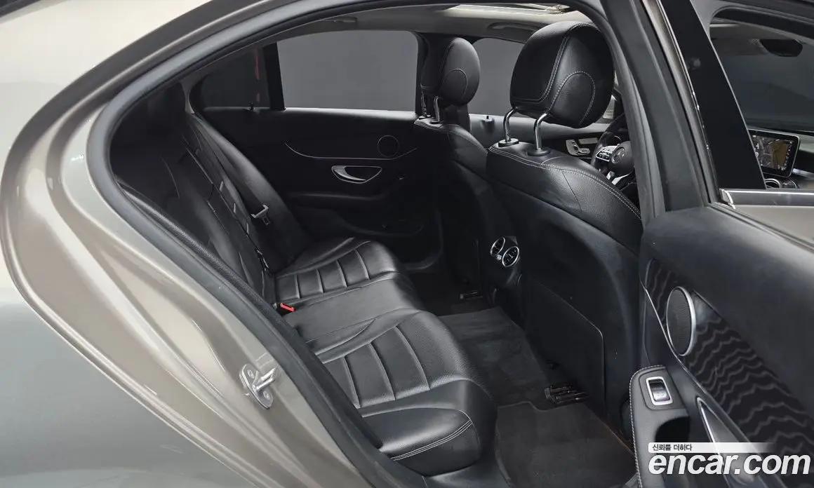 Mercedes-Benz C-Class 2019 1.9 автомат (гидро), фото 16 Mercedes-Benz C-Class 2019 1.9 автомат (гидро), фото 16