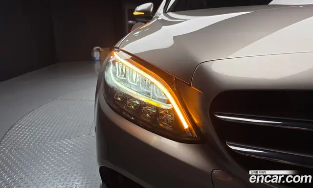 Mercedes-Benz C-Class 2019 1.9 автомат (гидро), миниатюра 8 Mercedes-Benz C-Class 2019 1.9 автомат (гидро), миниатюра 8