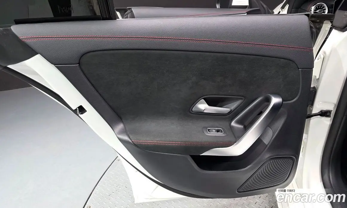 Mercedes-Benz CLA-Class 2020 2.0 автомат (гидро), фото 15 Mercedes-Benz CLA-Class 2020 2.0 автомат (гидро), фото 15