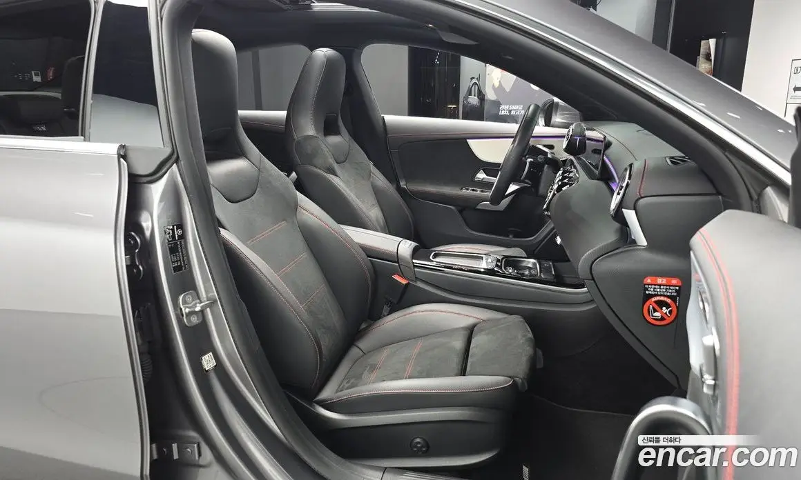 Mercedes-Benz CLA-Class 2024 2.0 автомат (гидро), фото 17