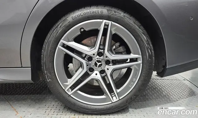 Mercedes-Benz CLA-Class 2024 2.0 автомат (гидро), миниатюра 7
