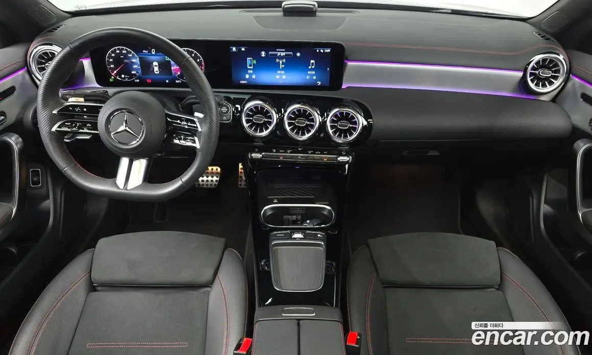 Mercedes-Benz CLA-Class 2024 2.0 автомат (гидро), фото 10