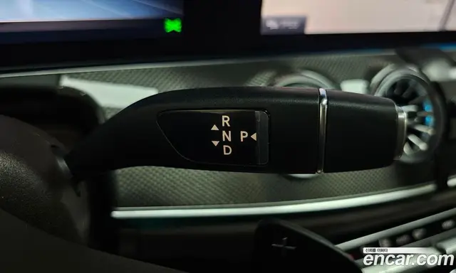 Mercedes-Benz CLS-Class 2019 1.9 автомат (гидро), миниатюра 11