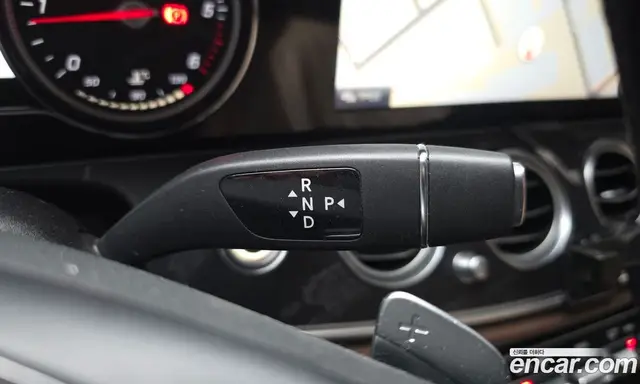 Mercedes-Benz E-Class 2017 1.9 автомат (гидро), миниатюра 12