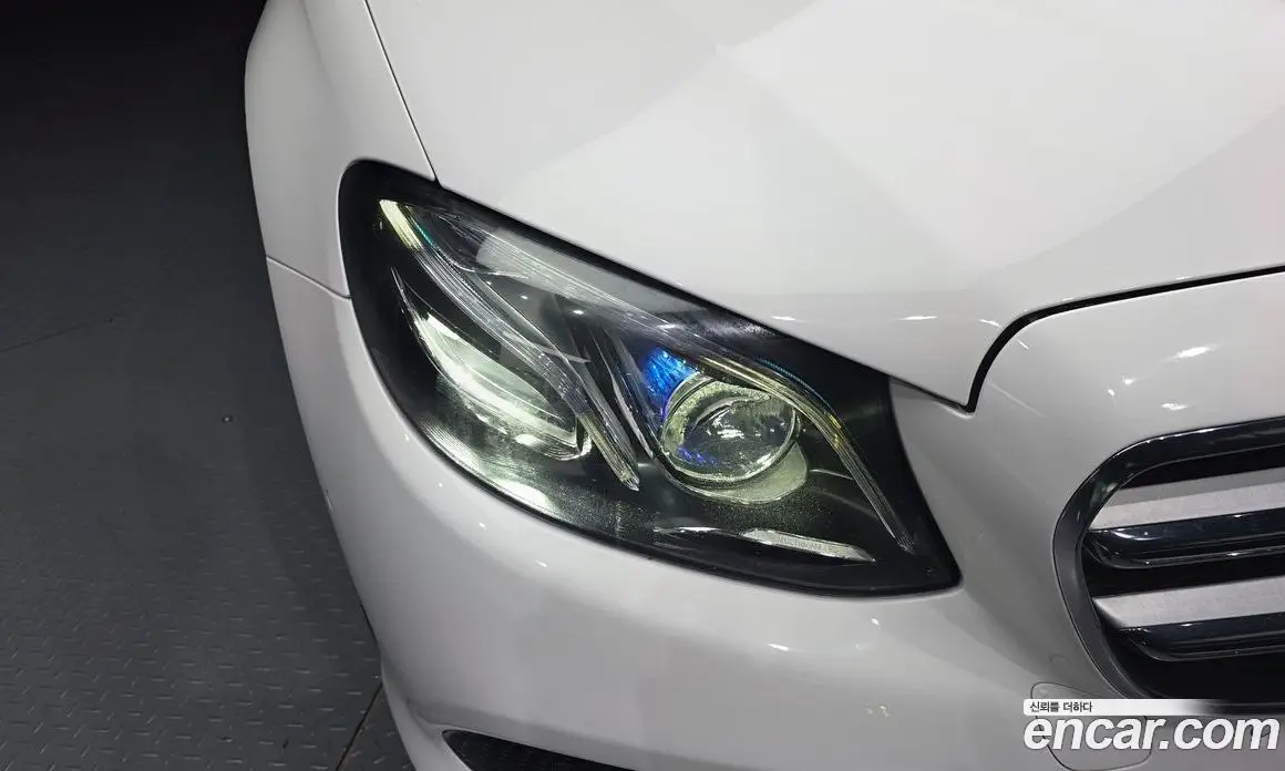 Mercedes-Benz E-Class 2017 1.9 автомат (гидро), фото 8
