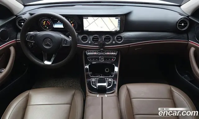 Mercedes-Benz E-Class 2017 1.9 автомат (гидро), миниатюра 10