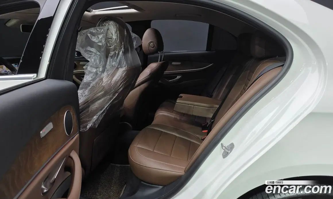 Mercedes-Benz E-Class 2017 2.0 автомат (гидро), фото 15
