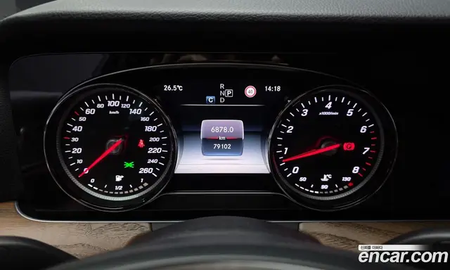 Mercedes-Benz E-Class 2017 2.0 автомат (гидро), миниатюра 10