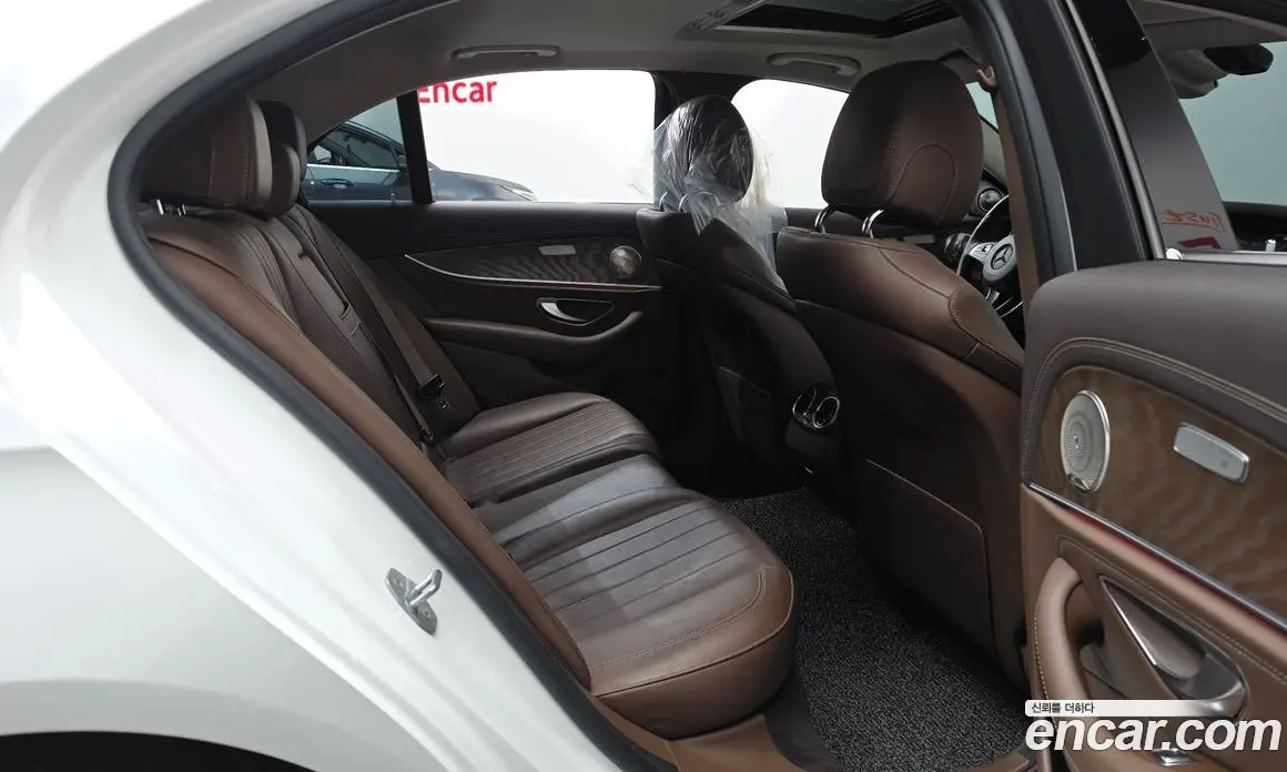 Mercedes-Benz E-Class 2018 1.9 автомат (гидро), фото 17
