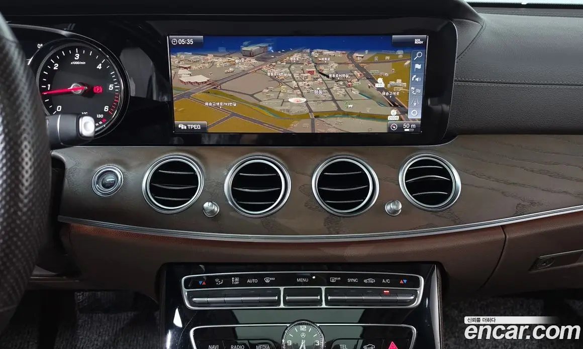 Mercedes-Benz E-Class 2018 1.9 автомат (гидро), фото 19