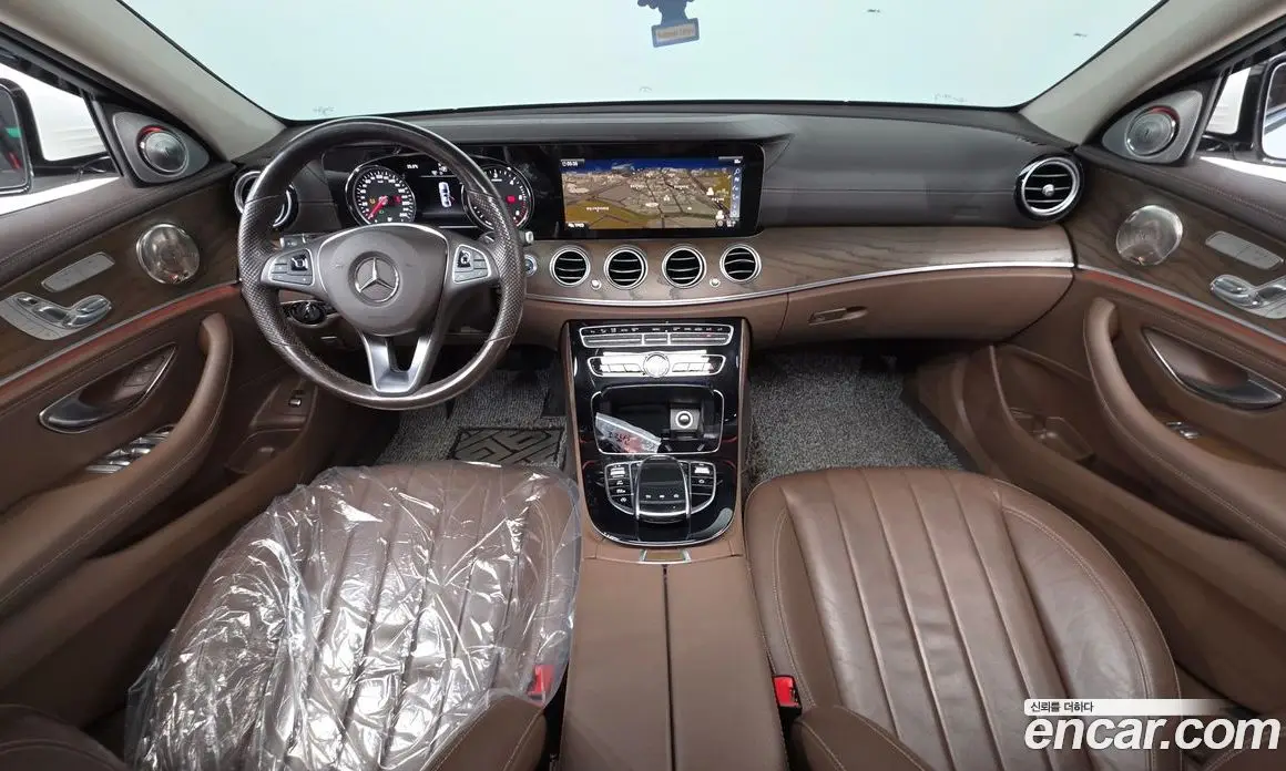Mercedes-Benz E-Class 2018 1.9 автомат (гидро), фото 10