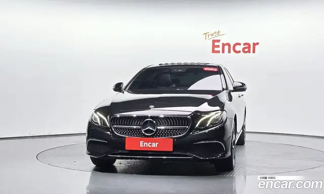 Mercedes-Benz E-Class 2019 2.0 автомат (гидро), миниатюра 2 Mercedes-Benz E-Class 2019 2.0 автомат (гидро), миниатюра 2