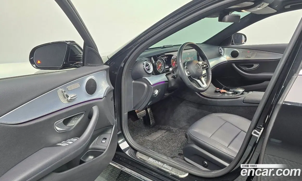 Mercedes-Benz E-Class 2019 2.0 автомат (гидро), фото 12 Mercedes-Benz E-Class 2019 2.0 автомат (гидро), фото 12