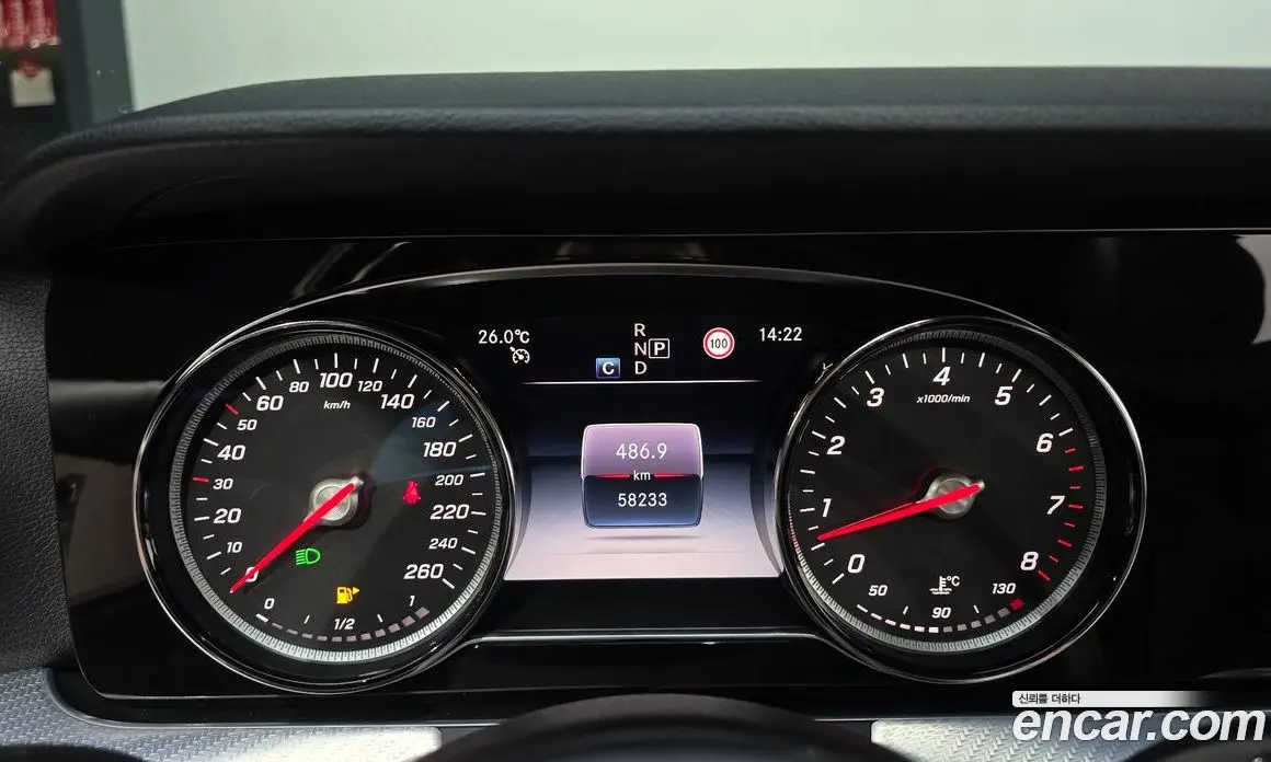 Mercedes-Benz E-Class 2019 2.0 автомат (гидро), фото 10 Mercedes-Benz E-Class 2019 2.0 автомат (гидро), фото 10