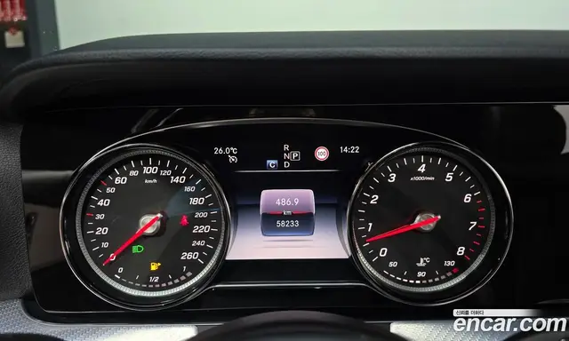 Mercedes-Benz E-Class 2019 2.0 автомат (гидро), миниатюра 10 Mercedes-Benz E-Class 2019 2.0 автомат (гидро), миниатюра 10