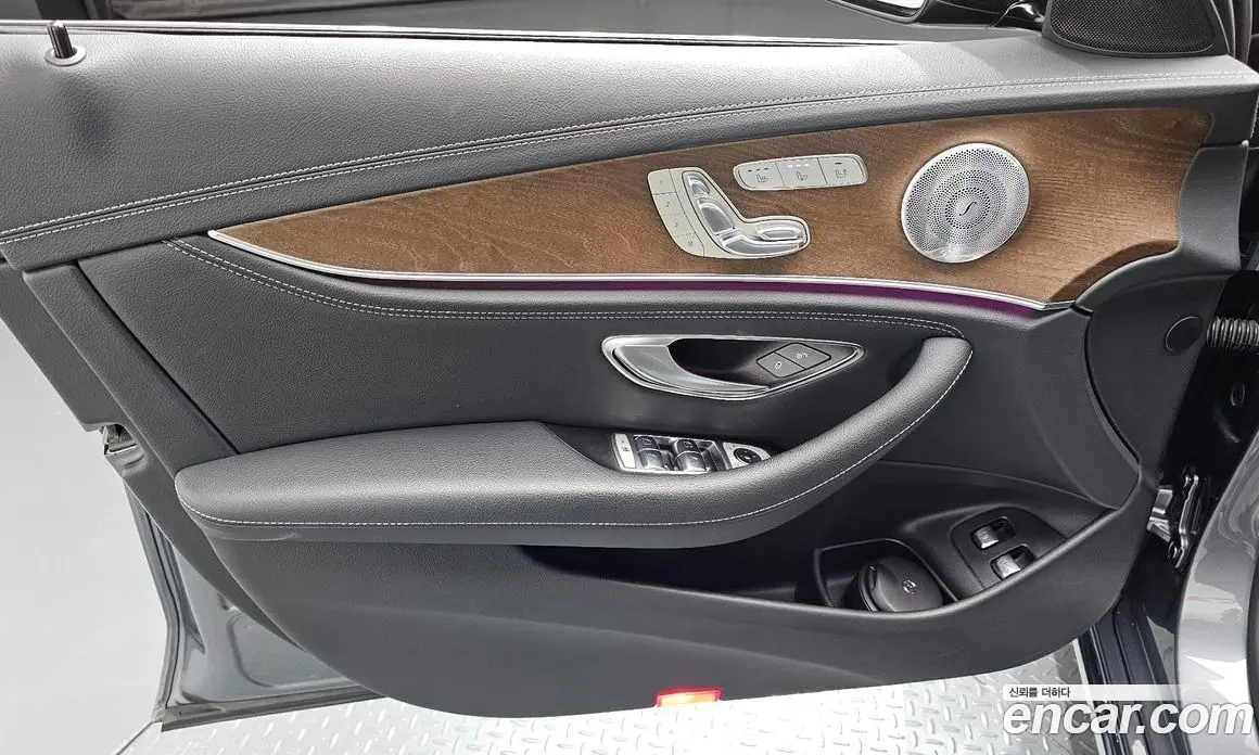 Mercedes-Benz E-Class 2020 2.0 автомат (гидро), фото 13 Mercedes-Benz E-Class 2020 2.0 автомат (гидро), фото 13