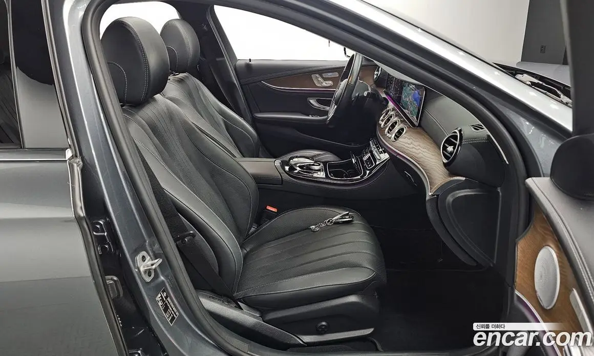 Mercedes-Benz E-Class 2020 2.0 автомат (гидро), фото 15 Mercedes-Benz E-Class 2020 2.0 автомат (гидро), фото 15