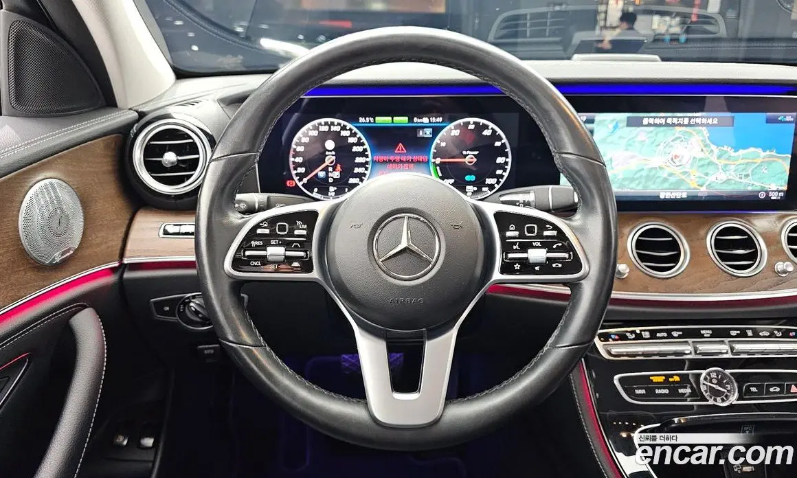 Mercedes-Benz E-Class 2020 2.0 автомат (гидро), фото 18 Mercedes-Benz E-Class 2020 2.0 автомат (гидро), фото 18