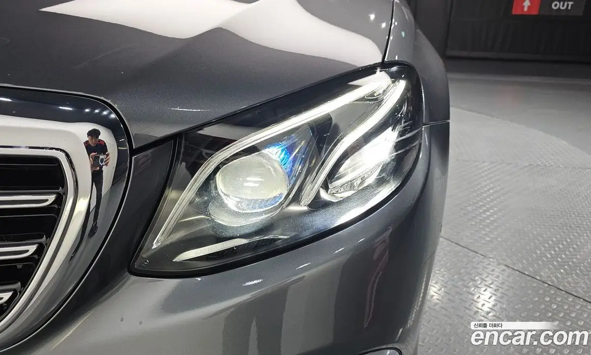 Mercedes-Benz E-Class 2020 2.0 автомат (гидро), фото 7 Mercedes-Benz E-Class 2020 2.0 автомат (гидро), фото 7