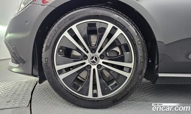 Mercedes-Benz E-Class 2021 2.0 автомат (гидро), миниатюра 5