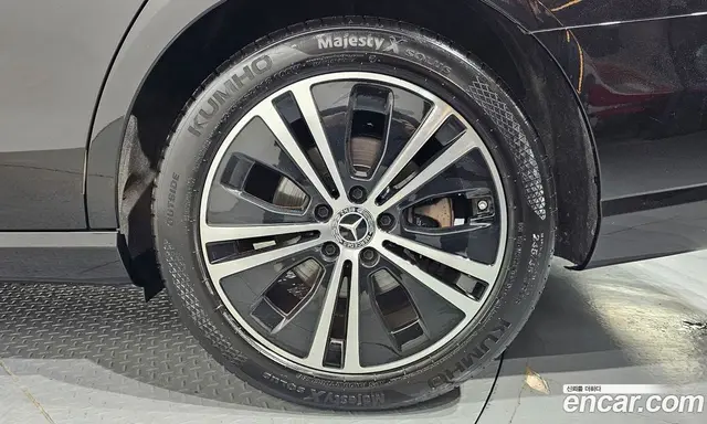 Mercedes-Benz E-Class 2021 2.0 автомат (гидро), миниатюра 7