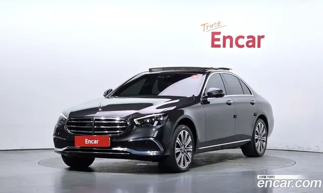 Mercedes-Benz E-Class, 2021, 104 462 км