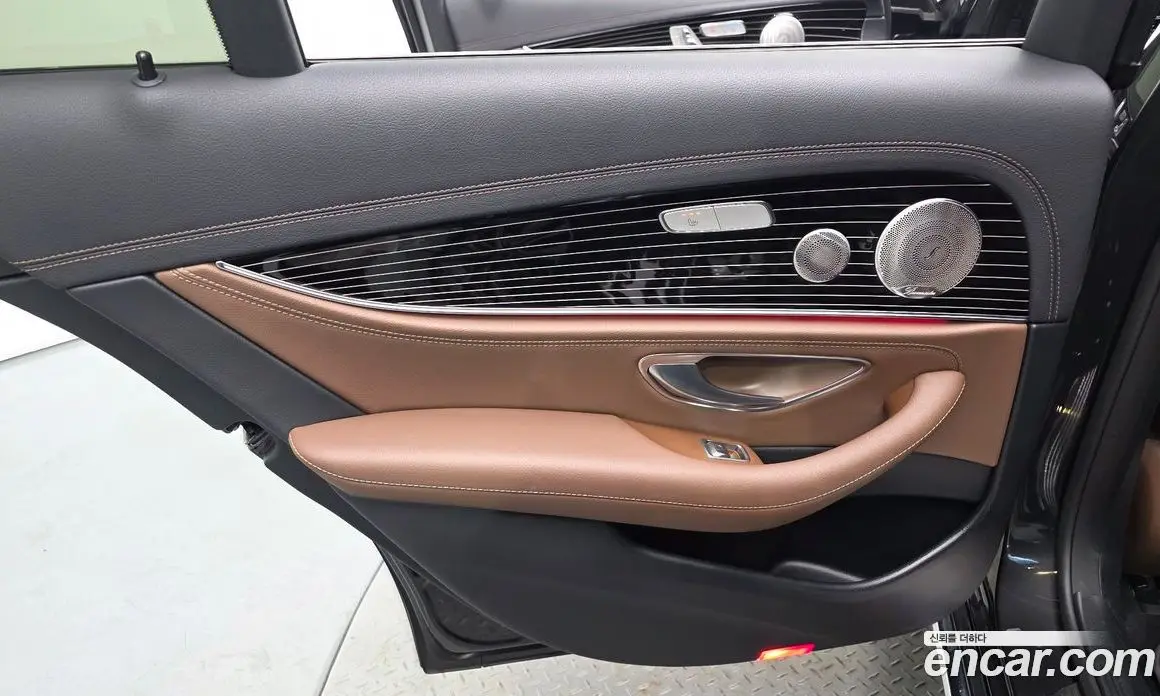 Mercedes-Benz E-Class 2021 3.0 автомат (гидро), фото 15 Mercedes-Benz E-Class 2021 3.0 автомат (гидро), фото 15