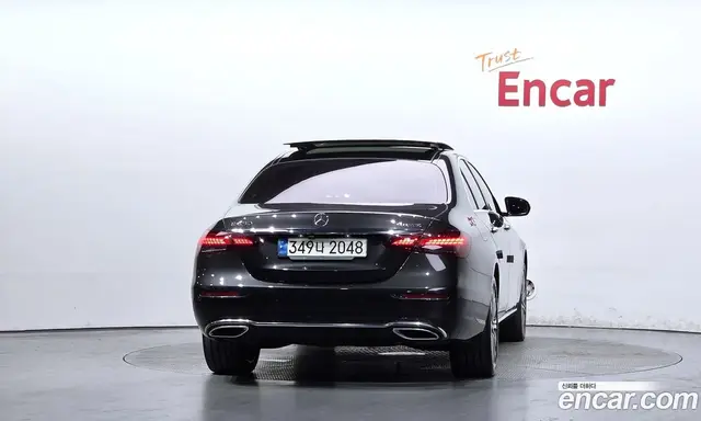 Mercedes-Benz E-Class 2021 3.0 автомат (гидро), миниатюра 4 Mercedes-Benz E-Class 2021 3.0 автомат (гидро), миниатюра 4