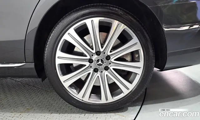 Mercedes-Benz E-Class 2021 3.0 автомат (гидро), миниатюра 7 Mercedes-Benz E-Class 2021 3.0 автомат (гидро), миниатюра 7