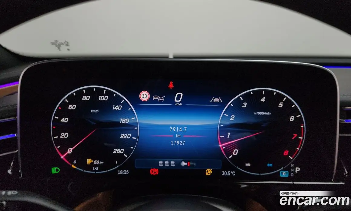 Mercedes-Benz E-Class 2024 2.0 автомат (гидро), фото 11