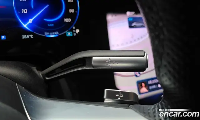 Mercedes-Benz EQS 2021 0.3 автомат (гидро), миниатюра 12