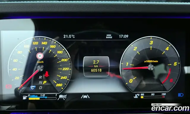 Mercedes-Benz G-Class 2023 2.9 автомат (гидро), миниатюра 11