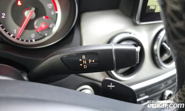Mercedes-Benz GLA-Class 2016 2.1 автомат (гидро), миниатюра 9 Mercedes-Benz GLA-Class 2016 2.1 автомат (гидро), миниатюра 9