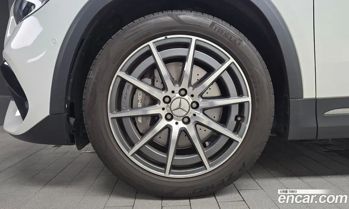 Mercedes-Benz GLA-Class 2022 2.0 автомат (гидро), фото 4 Mercedes-Benz GLA-Class 2022 2.0 автомат (гидро), фото 4