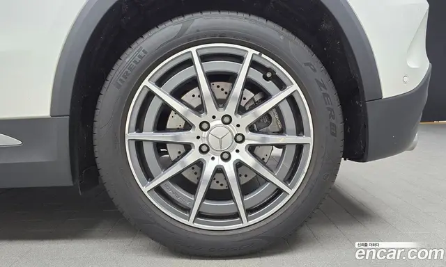 Mercedes-Benz GLA-Class 2022 2.0 автомат (гидро), миниатюра 6 Mercedes-Benz GLA-Class 2022 2.0 автомат (гидро), миниатюра 6
