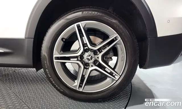 Mercedes-Benz GLB-Class 2020 2.0 автомат (гидро), миниатюра 7