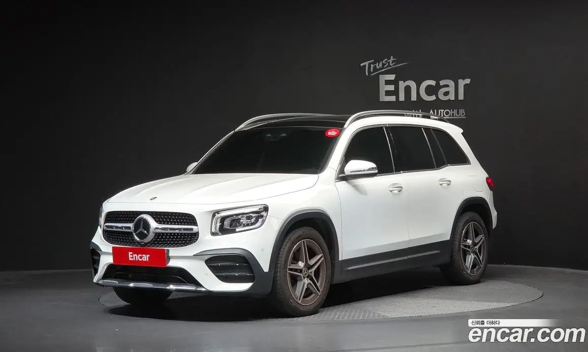 Mercedes-Benz GLB-Class 2022 2.0 автомат (гидро), фото 1 Mercedes-Benz GLB-Class 2022 2.0 автомат (гидро), фото 1