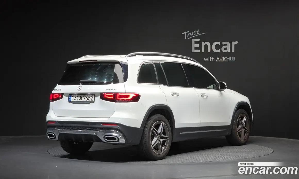 Mercedes-Benz GLB-Class 2022 2.0 автомат (гидро), фото 2 Mercedes-Benz GLB-Class 2022 2.0 автомат (гидро), фото 2