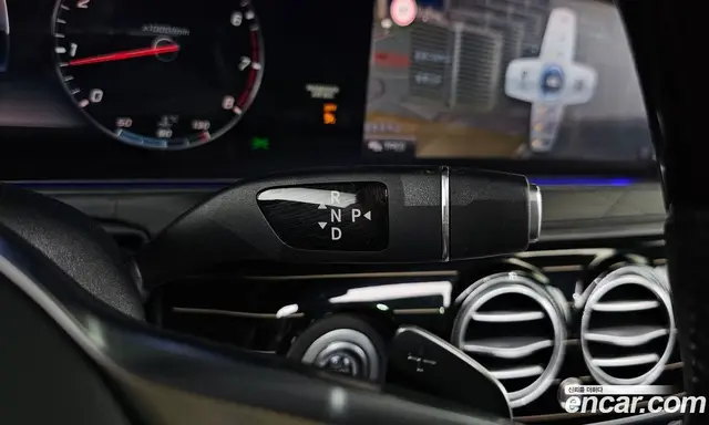 Mercedes-Benz S-Class 2017 4.0 автомат (гидро), миниатюра 11 Mercedes-Benz S-Class 2017 4.0 автомат (гидро), миниатюра 11