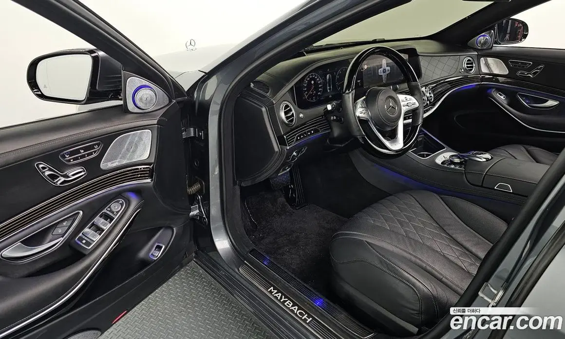 Mercedes-Benz S-Class 2017 4.0 автомат (гидро), фото 12 Mercedes-Benz S-Class 2017 4.0 автомат (гидро), фото 12