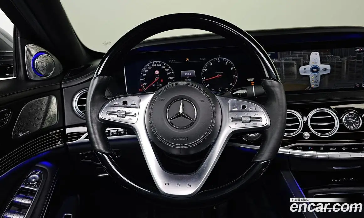Mercedes-Benz S-Class 2017 4.0 автомат (гидро), фото 17 Mercedes-Benz S-Class 2017 4.0 автомат (гидро), фото 17