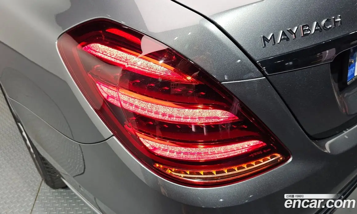 Mercedes-Benz S-Class 2017 4.0 автомат (гидро), фото 8 Mercedes-Benz S-Class 2017 4.0 автомат (гидро), фото 8