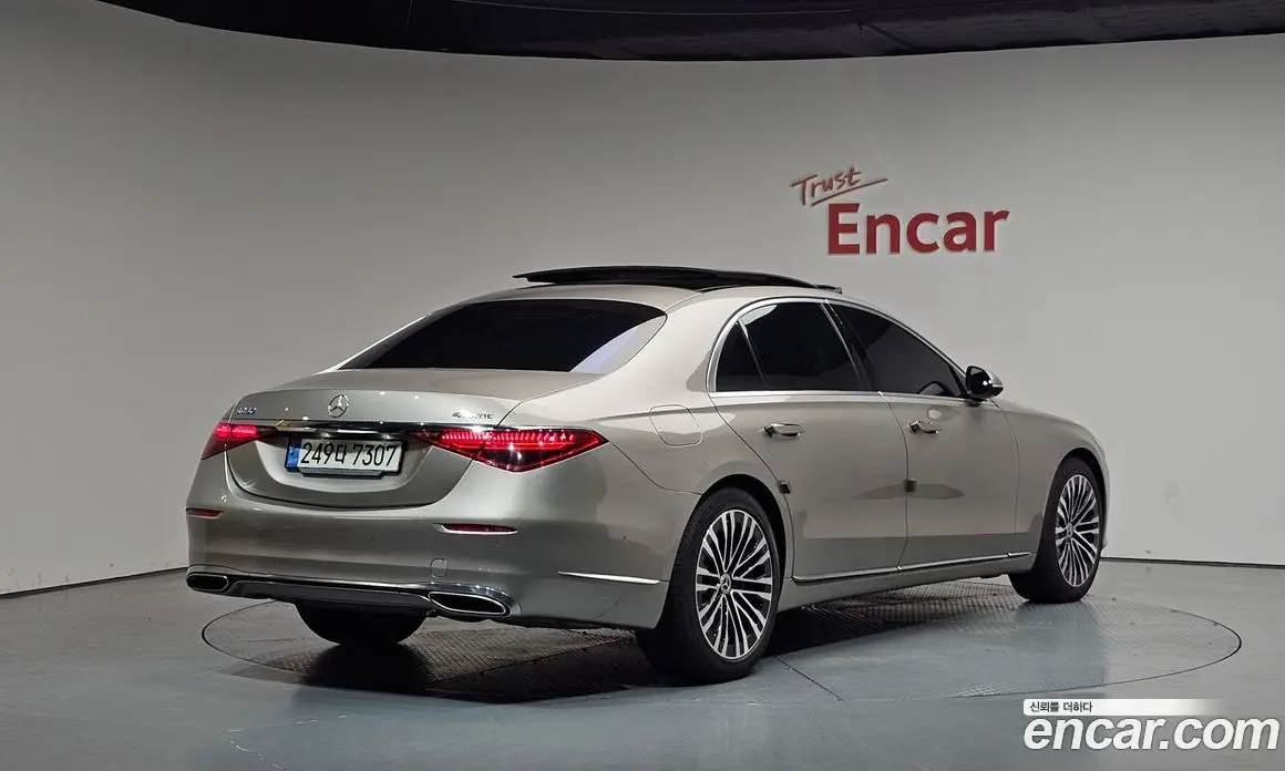 Mercedes-Benz S-Class 2021 3.0 автомат (гидро), фото 1 Mercedes-Benz S-Class 2021 3.0 автомат (гидро), фото 1