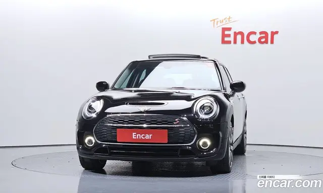 Mini Clubman 2020 2.0 автомат (гидро), миниатюра 3 Mini Clubman 2020 2.0 автомат (гидро), миниатюра 3