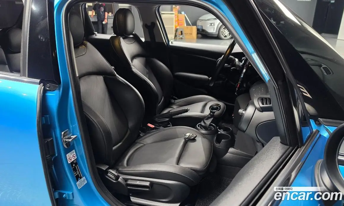 Mini Cooper 2019 1.5 автомат (гидро), фото 15