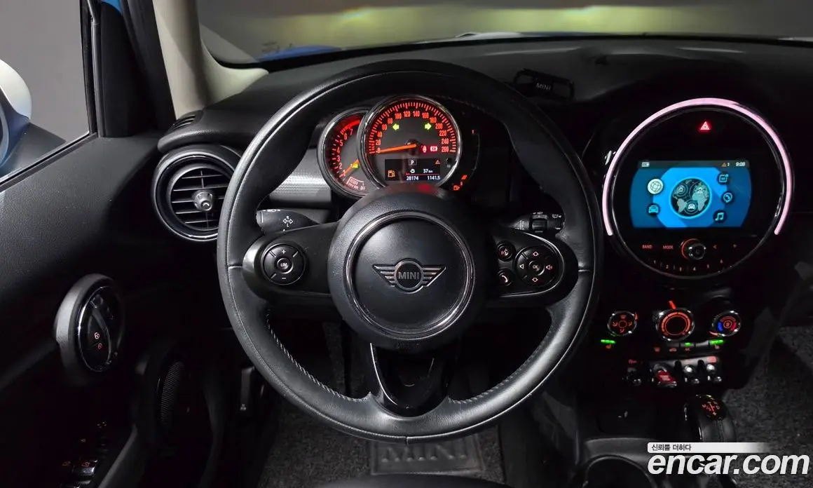 Mini Cooper 2019 1.5 автомат (гидро), фото 17