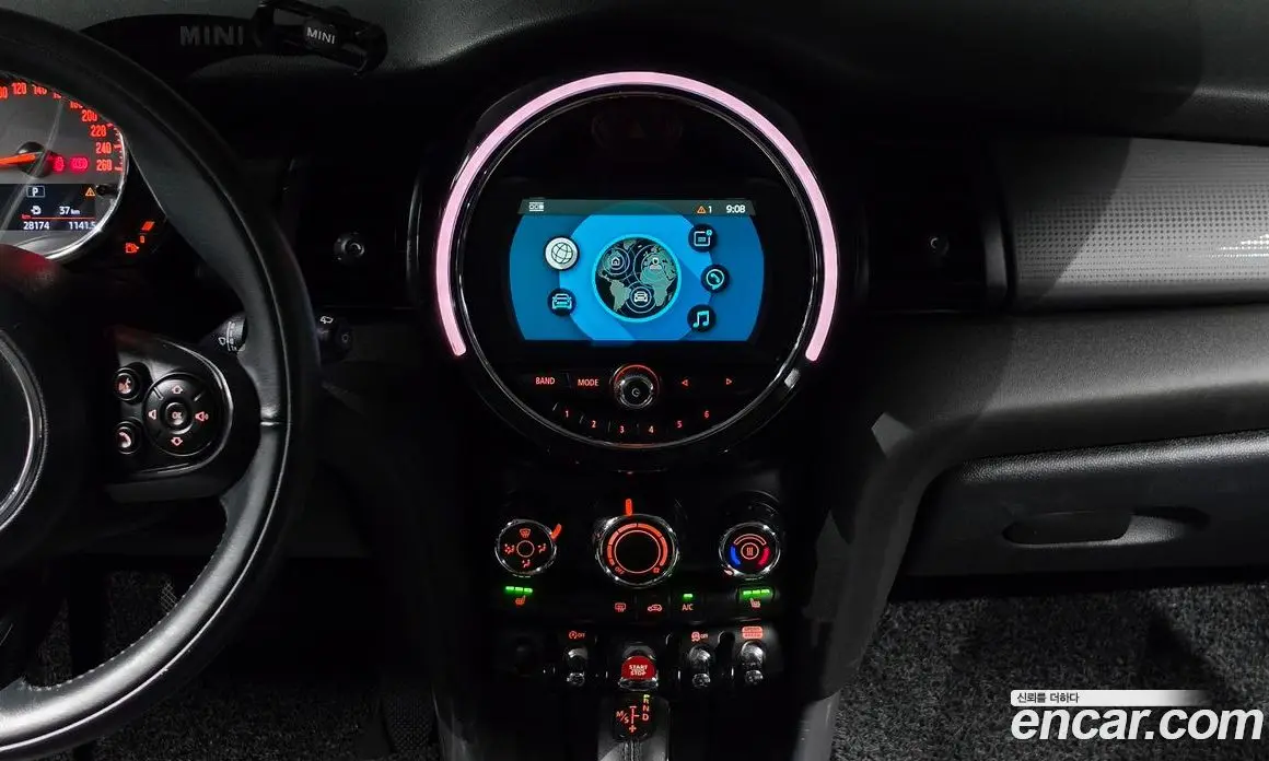Mini Cooper 2019 1.5 автомат (гидро), фото 19