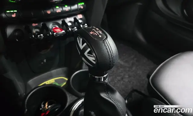 Mini Cooper 2019 1.5 автомат (гидро), миниатюра 12