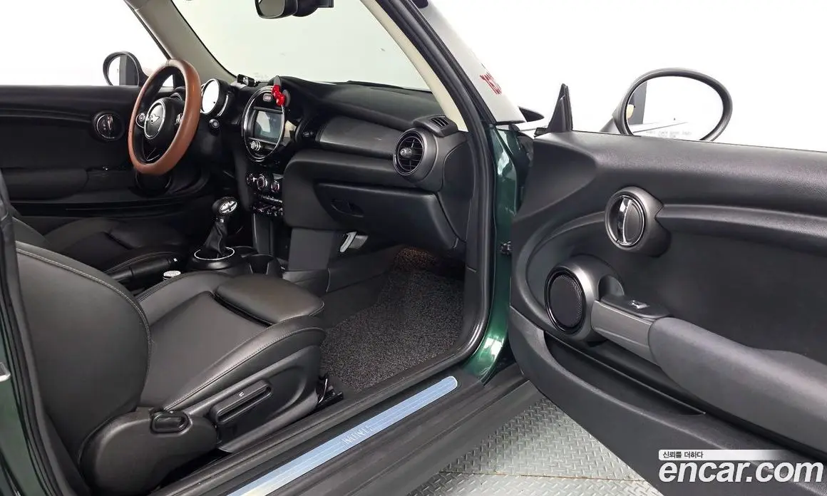 Mini Cooper 2019 1.5 автомат (гидро), фото 16